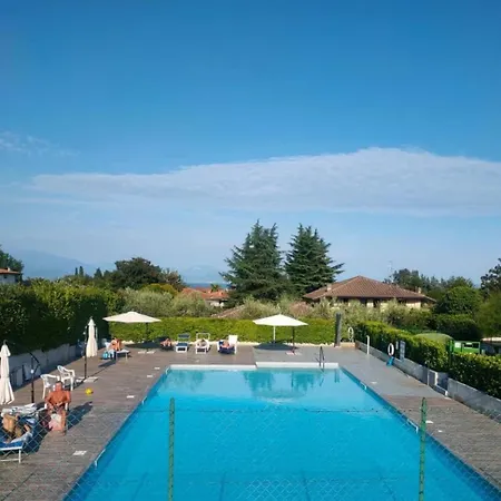 Apartamento Un Nido Sul Lago Di Garda *